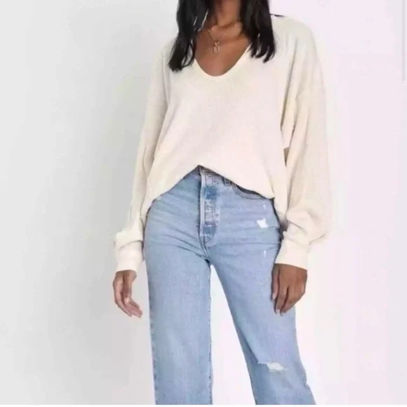 NWOT Free People- Santa Clara Thermal Long Sleeve V-Neck Top- Alabaster - Picture 3 of 5